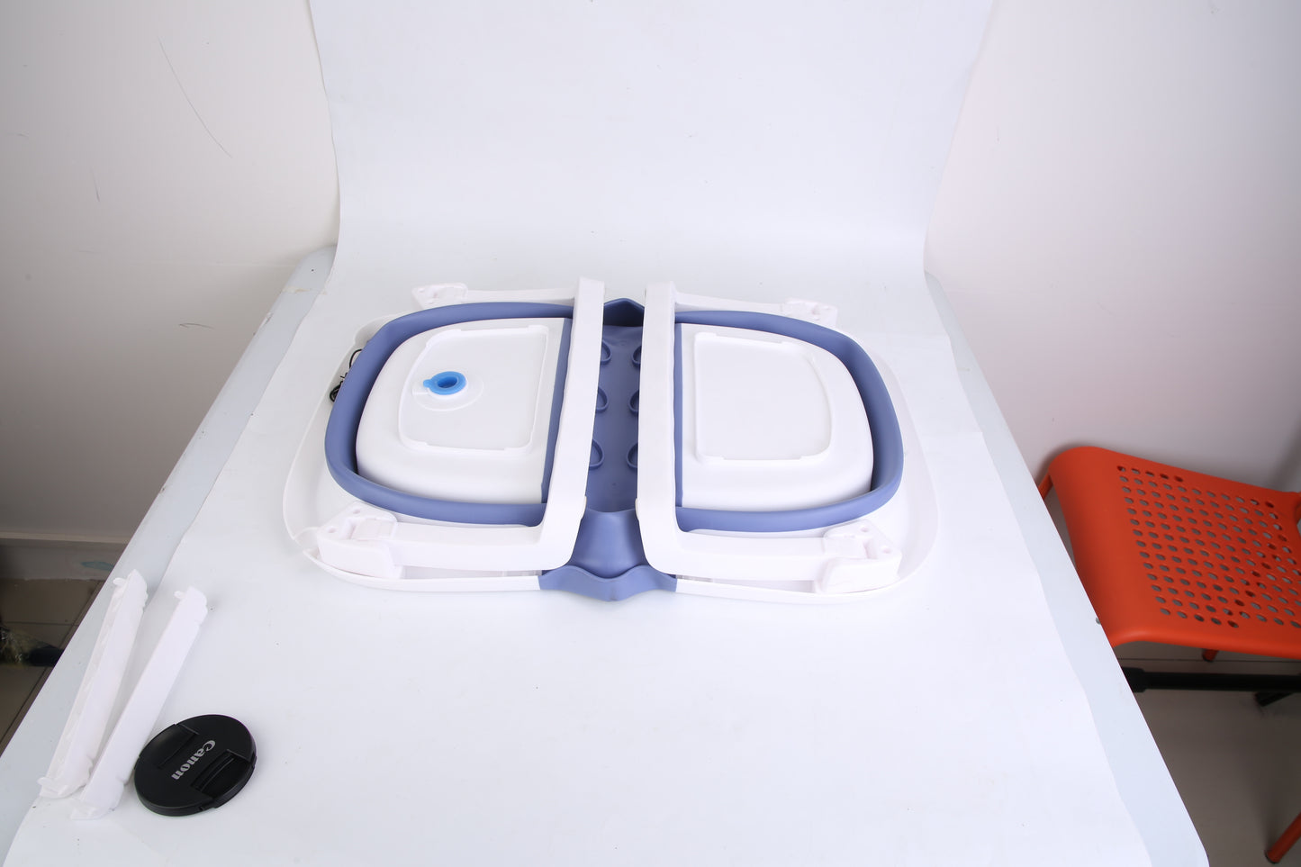 Foldable Baby Bathtub with Thermometer & Drain